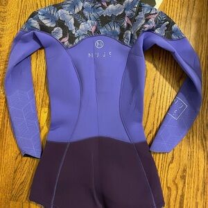 ION size XS Wetsuit in purple. Picture shows tags, but there are no tags. NWOT!